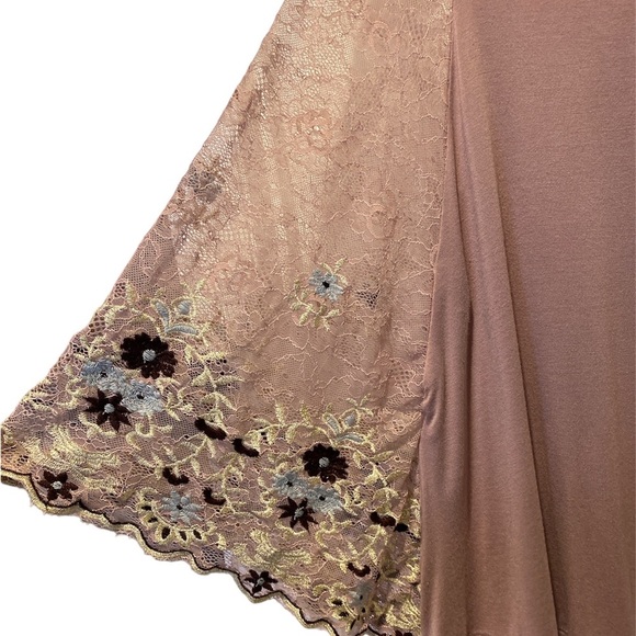 Blue heaven lace top size S - Picture 2 of 2